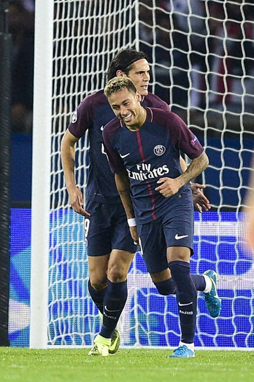 -包含AC米兰绝杀法国，内马尔爆发神勇的词条